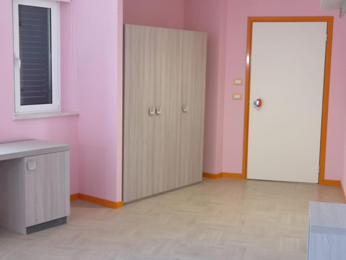 אסקולי פיצ'נו Hotel Clodi מראה חיצוני תמונה